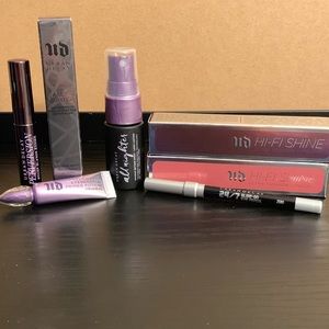 Urban Decay Skin MakeUp Combo